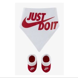 New Nike set